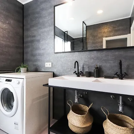 דירה Rato Design With Terrace By Homing